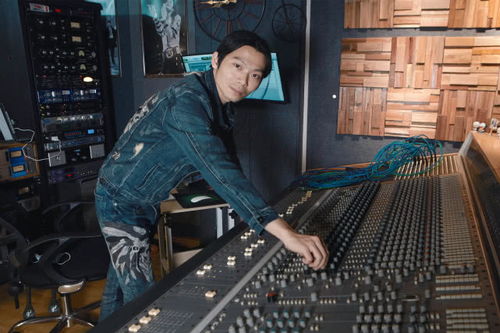 易白文化 立足深圳龍崗，專注影視制作與發(fā)行的專業(yè)力量